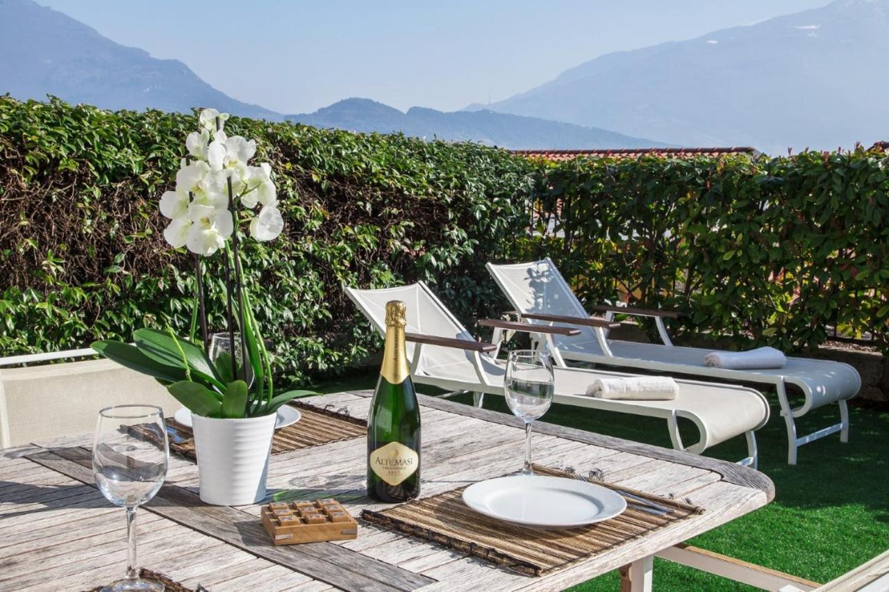 Love Garda Lake Riva del Garda Exterior photo