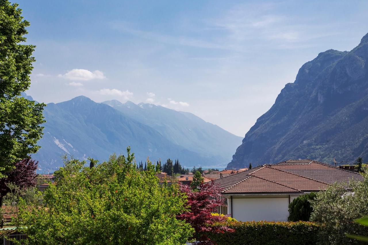 Love Garda Lake Riva del Garda Exterior photo